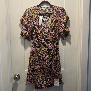 NWT Tooshop size 4. True wrap dress